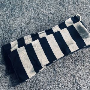 Black and grey cashmere blend scarf